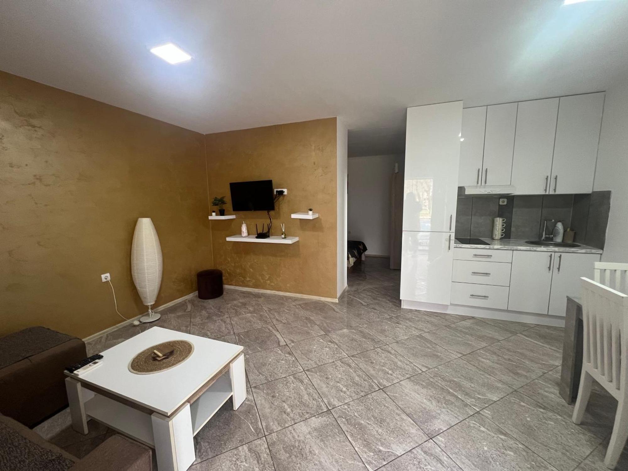 Aurora Apartment ซอมโบร์ ภายนอก รูปภาพ